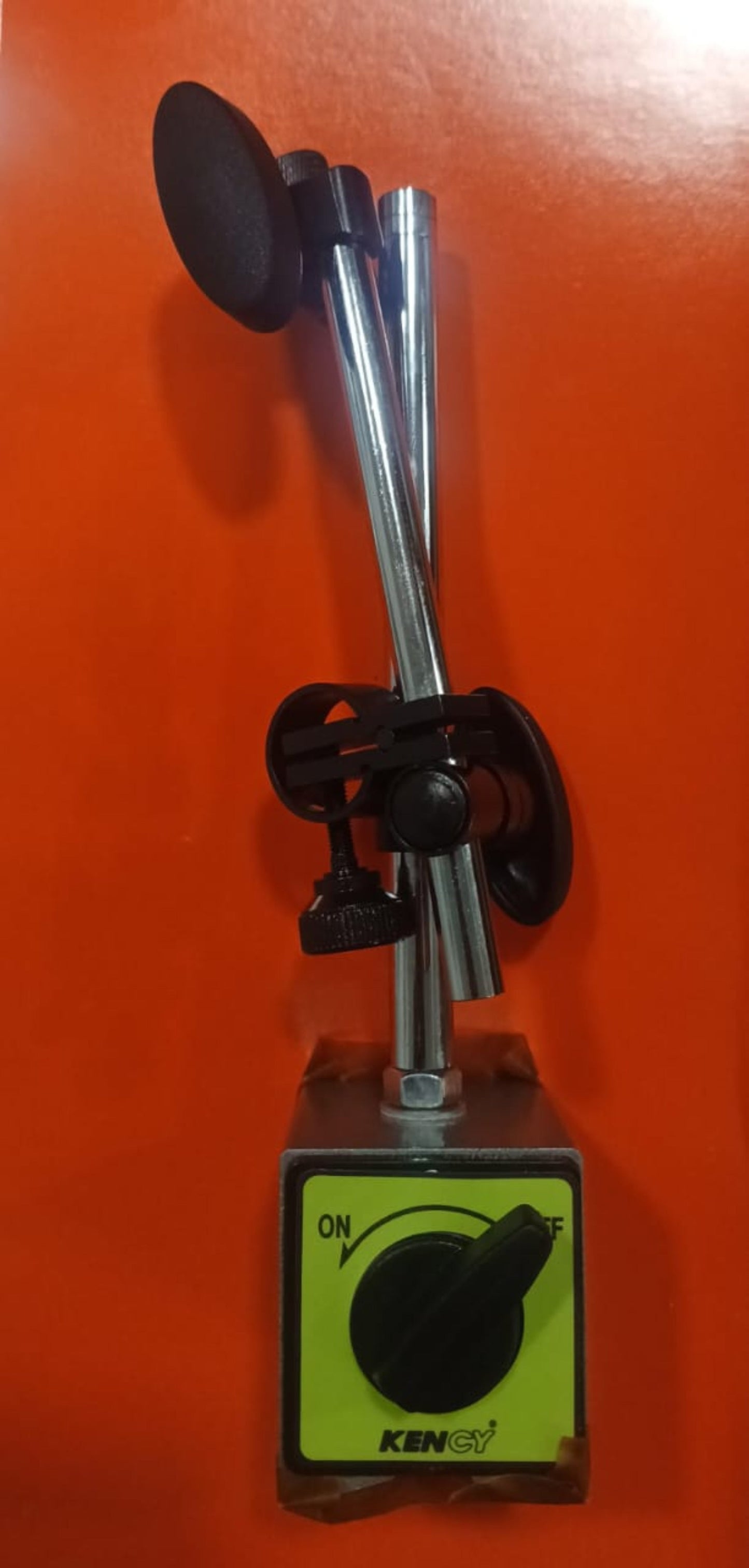 Tripod Stand for Holding Dial Gauge (Make KENCY)