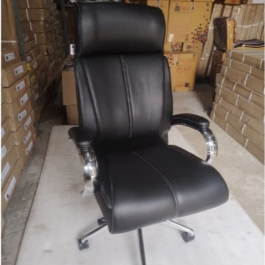 Premium Black Leatherette Office Chair | Comfortable & Elegant Seating | IP4U